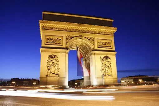 The beautiful Arc de Triomphe at night