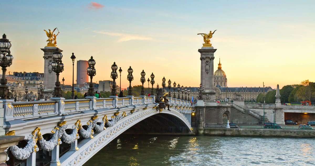 Link Paris - Paris Tours and Day Trips - LinkParis.com