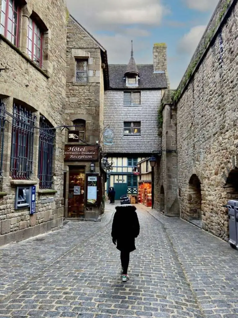 The road to Mont Saint Michel
