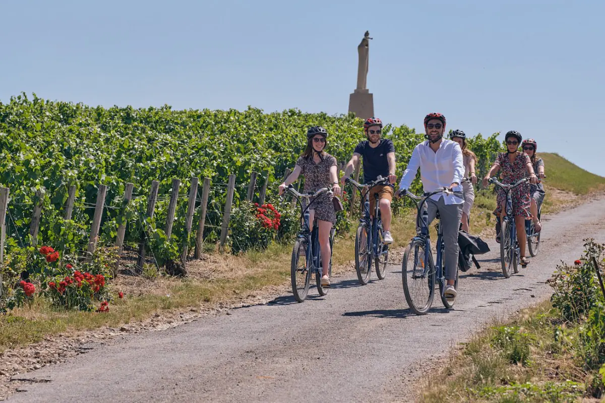A one day trip from Paris to Epernay to tour the Champagne region via E-Bike