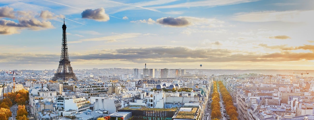 The Paris skyline with the Eiffel Tower at dusk