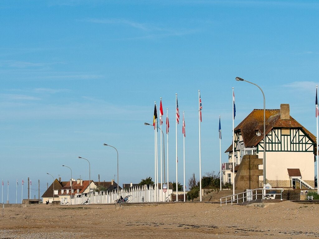 Private Canadian D-Day Tour from Paris.