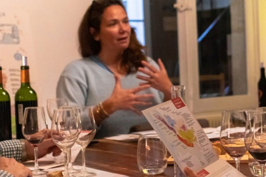 Take a private wine tasting class in Paris.
