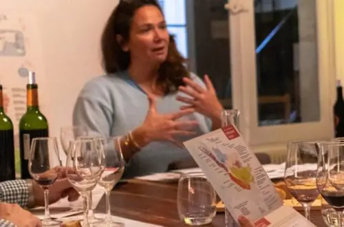 Take a Paris wine tasting class