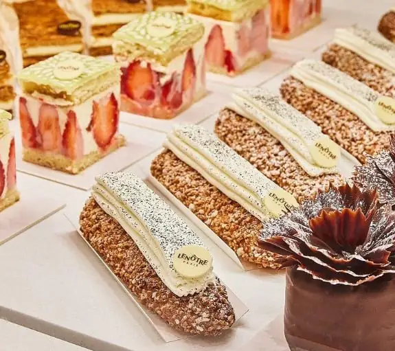 Yummy pastries at Lenôtre