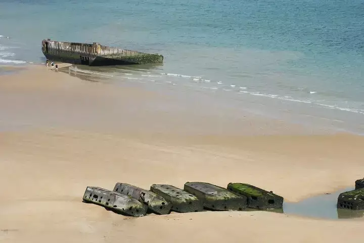 Another view of Arromanches